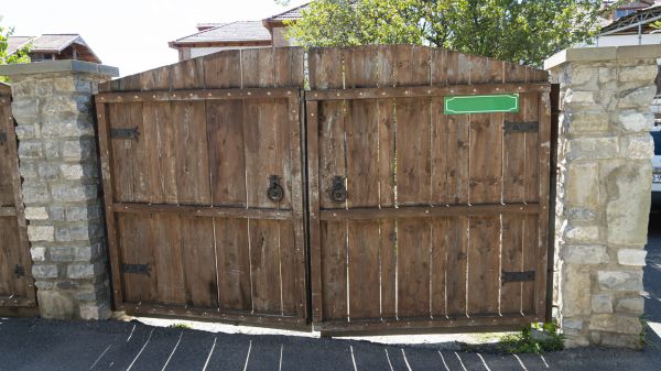 Front Gate Installation
